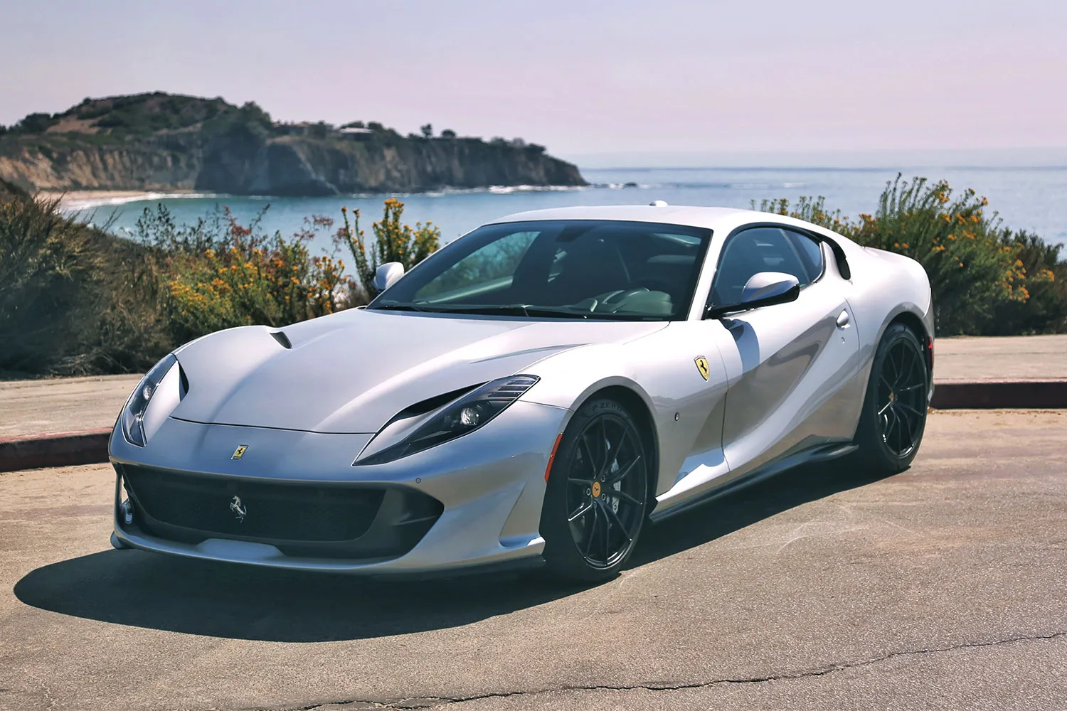 Ferrari 812 Superfast Engine, Specs And Price - ExperienceFerrari